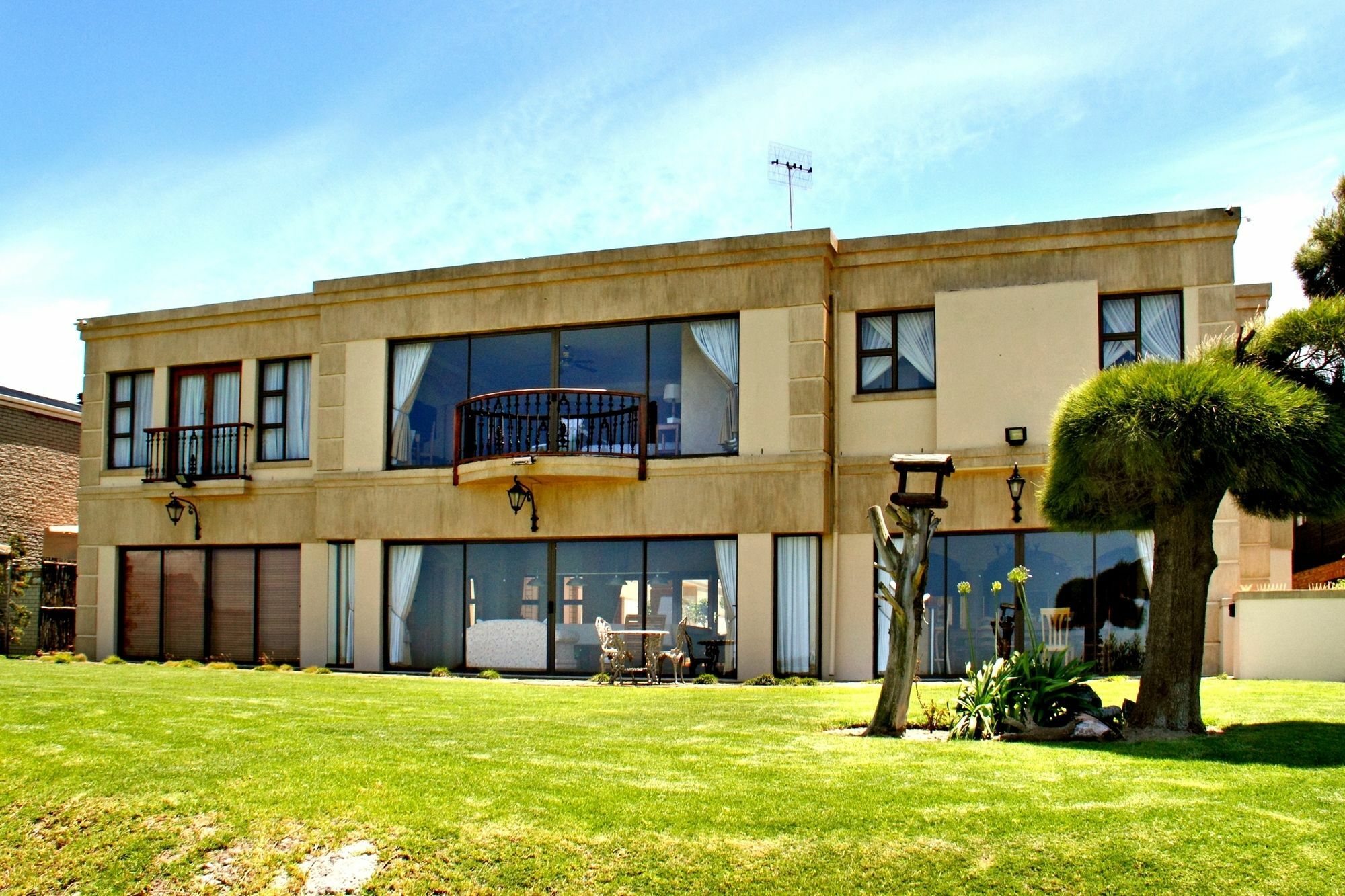 Casa Mia Guesthouse 泰布尔维尤 外观 照片