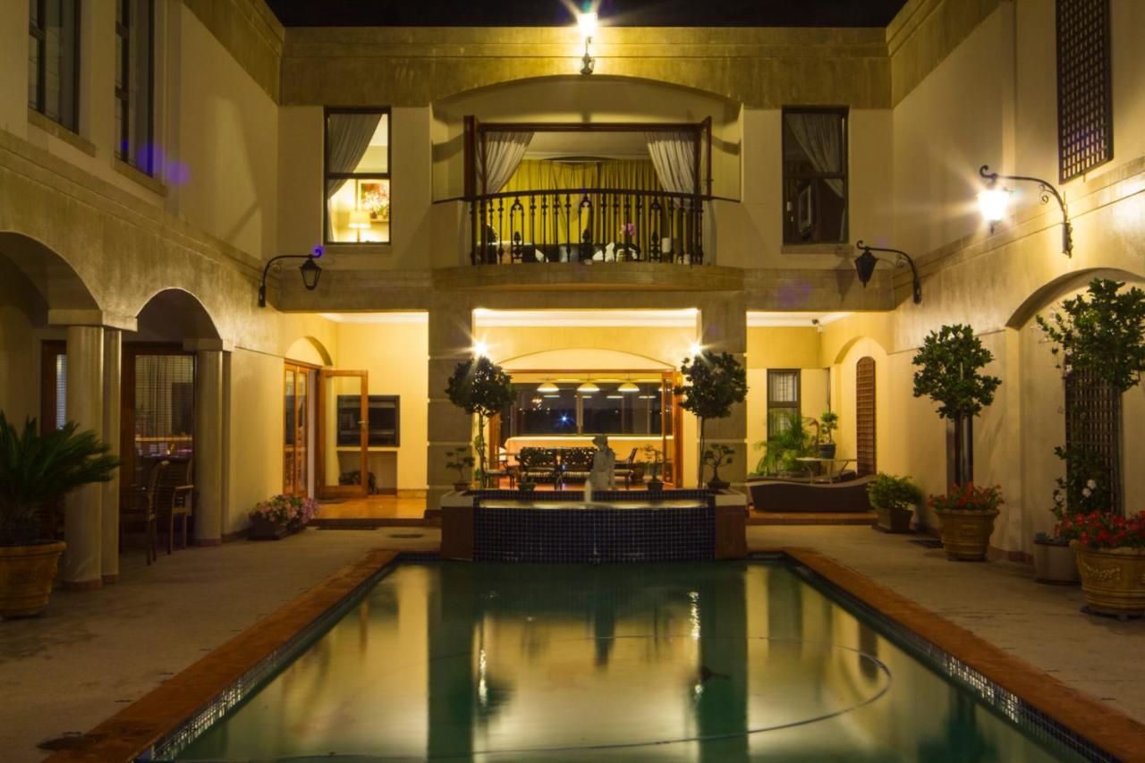 Casa Mia Guesthouse 泰布尔维尤 外观 照片