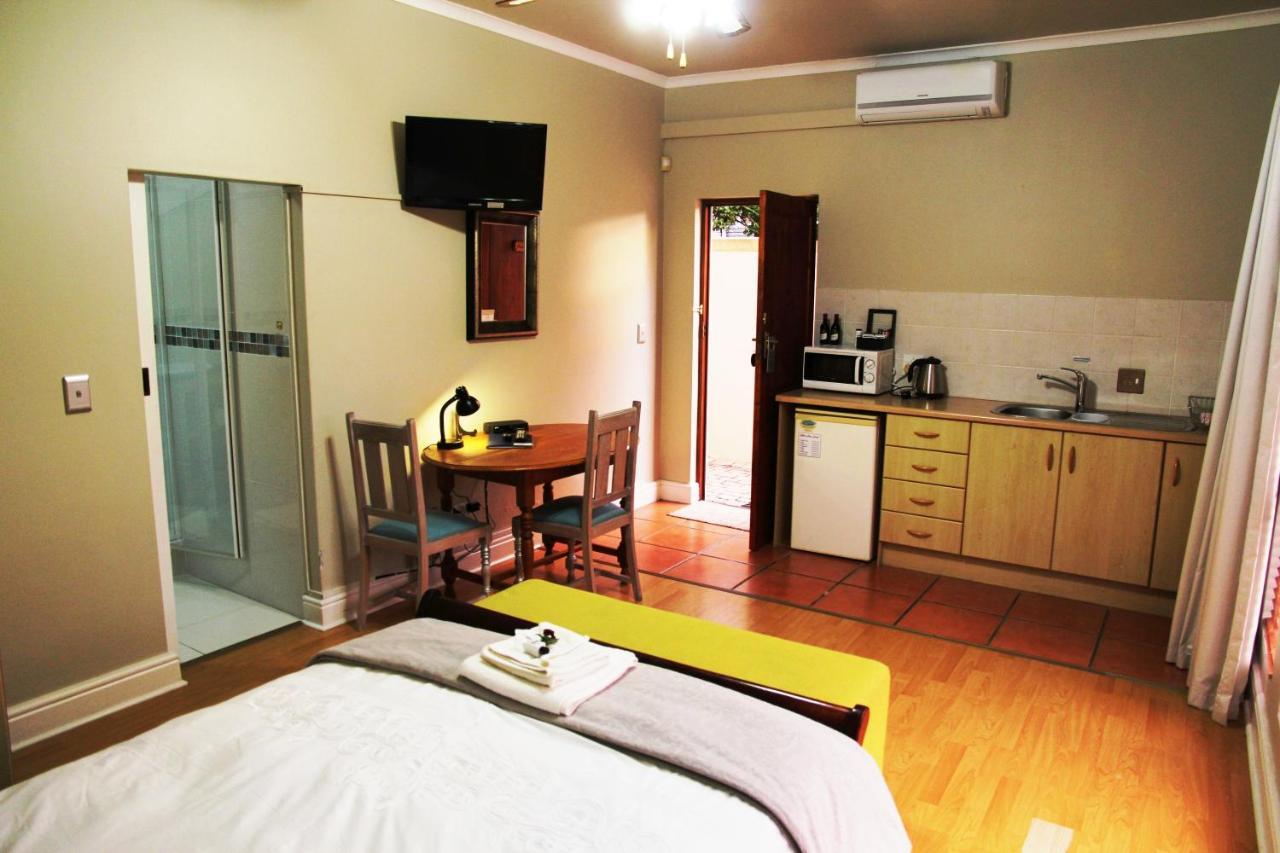 Casa Mia Guesthouse 泰布尔维尤 外观 照片