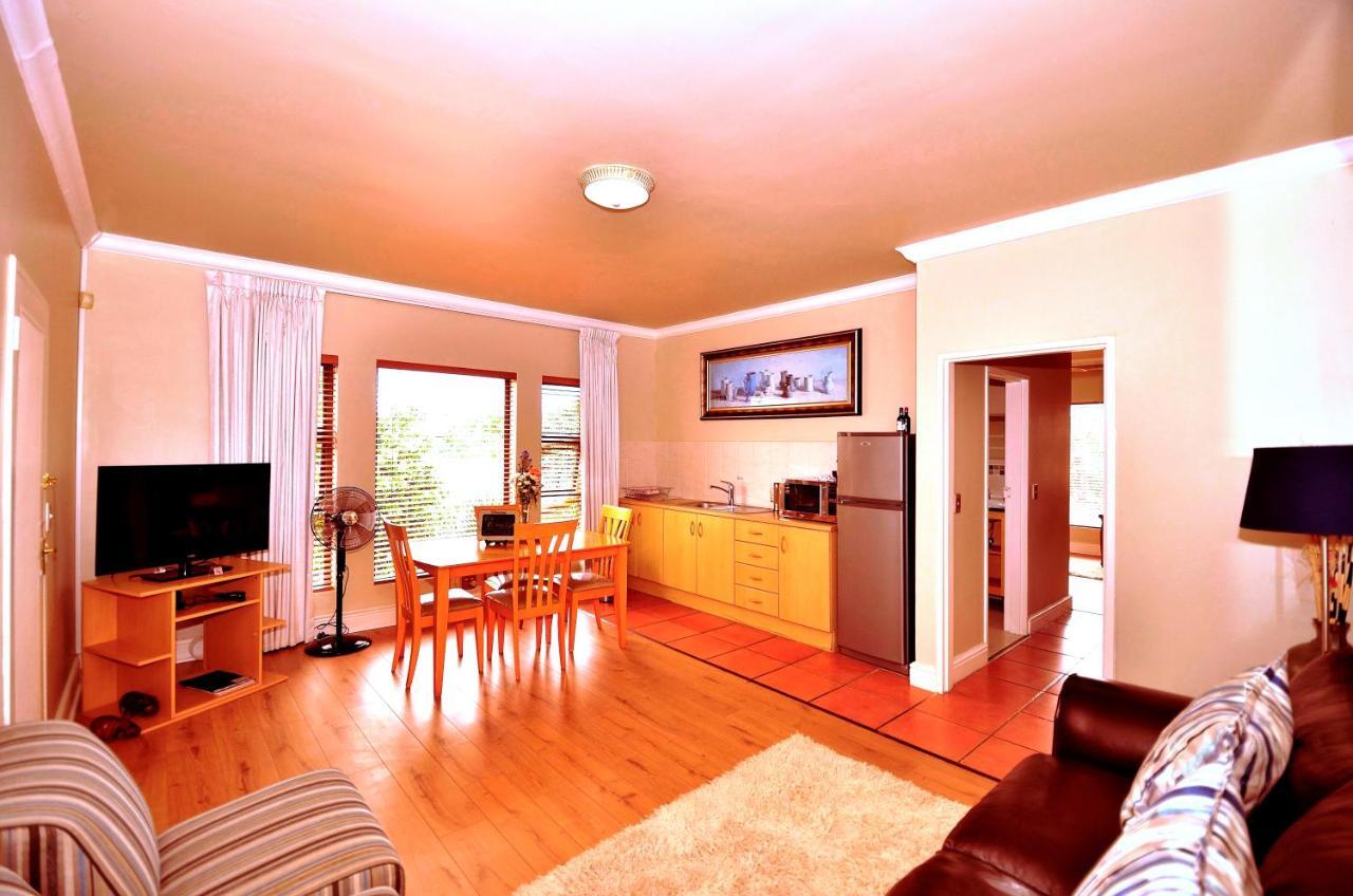 Casa Mia Guesthouse 泰布尔维尤 外观 照片